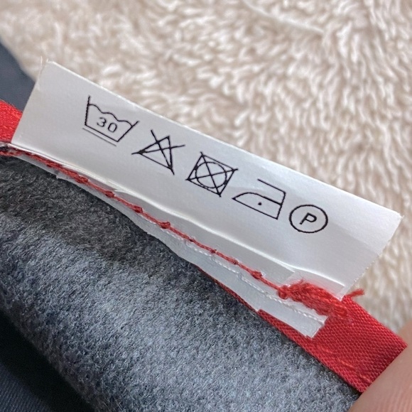 Kapalua Black Pleated Front High Rise Tapered Leg Pants 10 - Picture 7 of 14